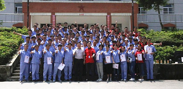 鑫源“新”力量—2015年大學畢業(yè)生入職培訓暨結(jié)業(yè)典禮圓滿舉行