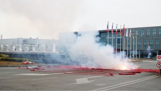 開(kāi)工大吉，喜悅出發(fā)，一起向未來(lái)！